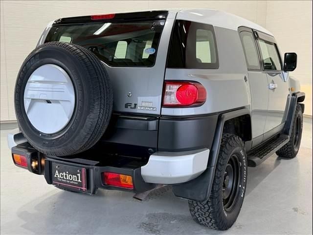 TOYOTA FJ CRUISER 4WD 2011 Image 31
