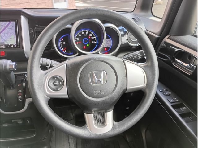 HONDA N BOX CUSTOM 2016 Image 31