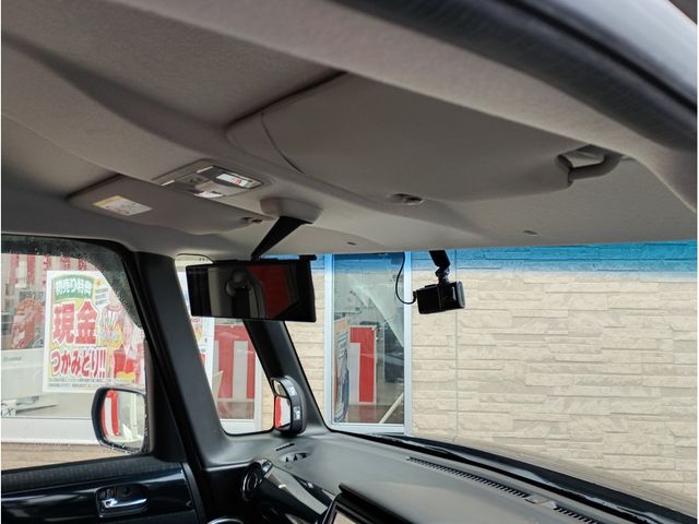 HONDA N BOX CUSTOM 2016 Image 31