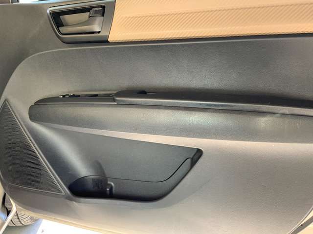 TOYOTA COROLLA AXIO HYBRID 2014 Image 31