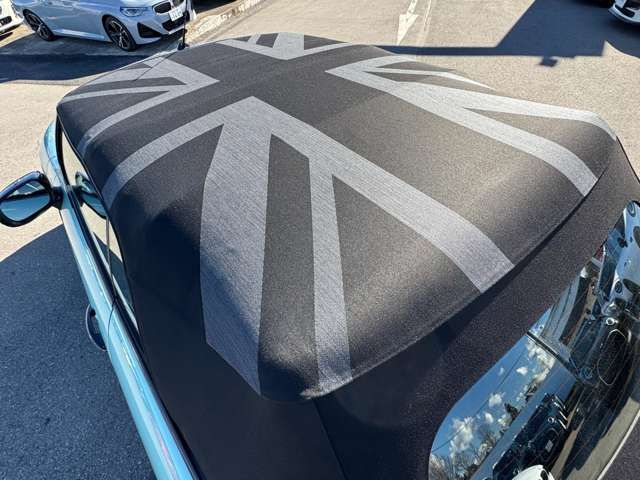 BMW MINI COOPER OPEN 2025 Image 31