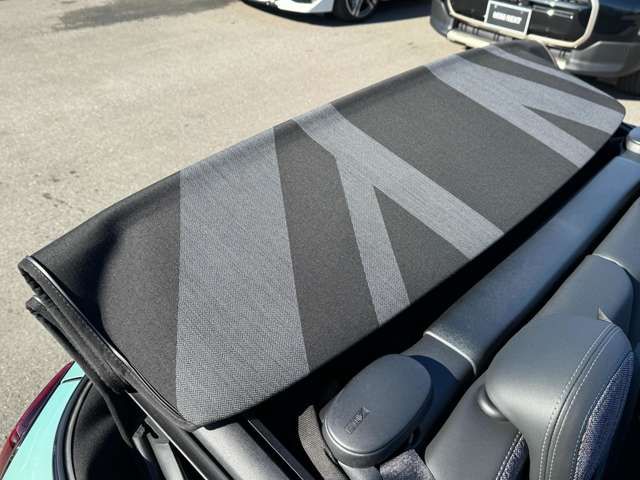 BMW MINI COOPER OPEN 2025 Image 31