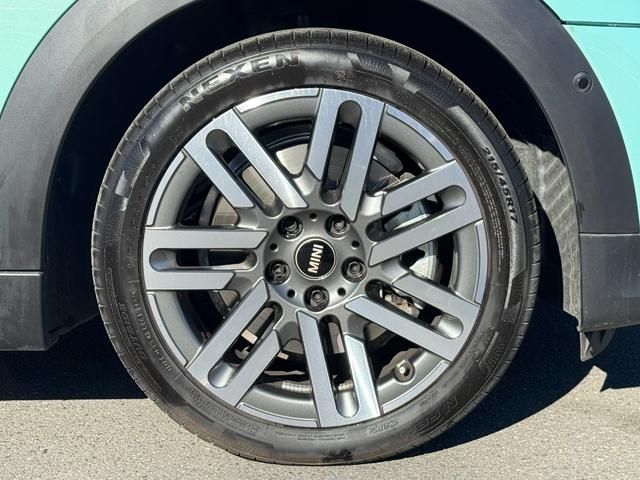 BMW MINI COOPER OPEN 2025 Image 31