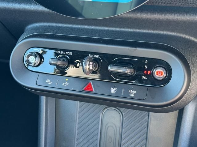 BMW MINI COOPER OPEN 2025 Image 31