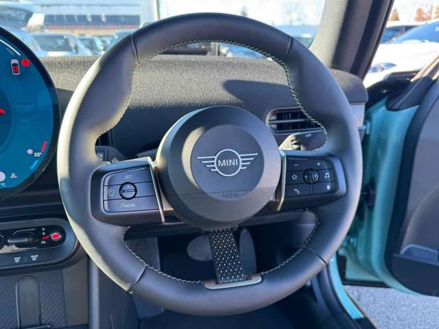 BMW MINI COOPER OPEN 2025 Image 31