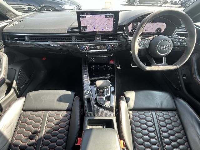 AUDI RS4 AVANT 2021 Image 31