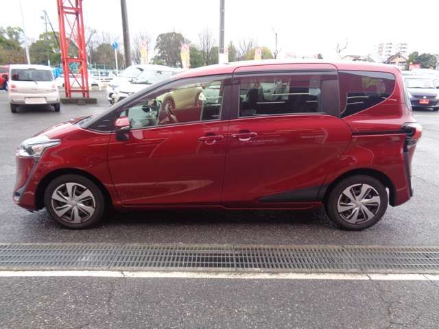 TOYOTA SIENTA 2018 Image 31