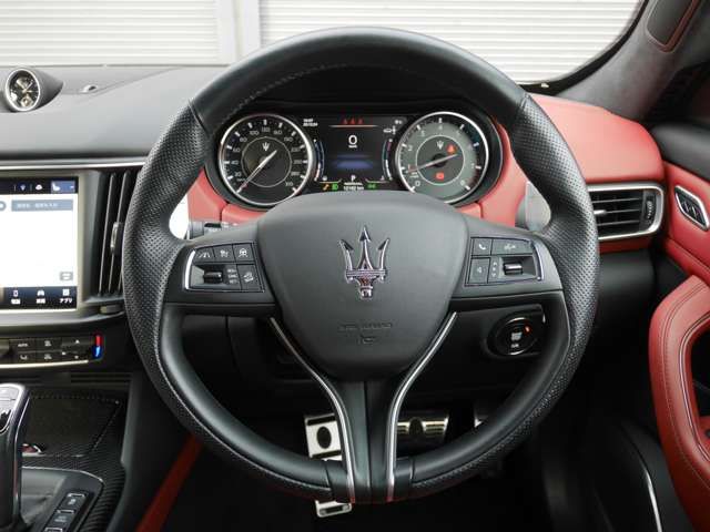 MASERATI LEVANTE 2023 Image 31