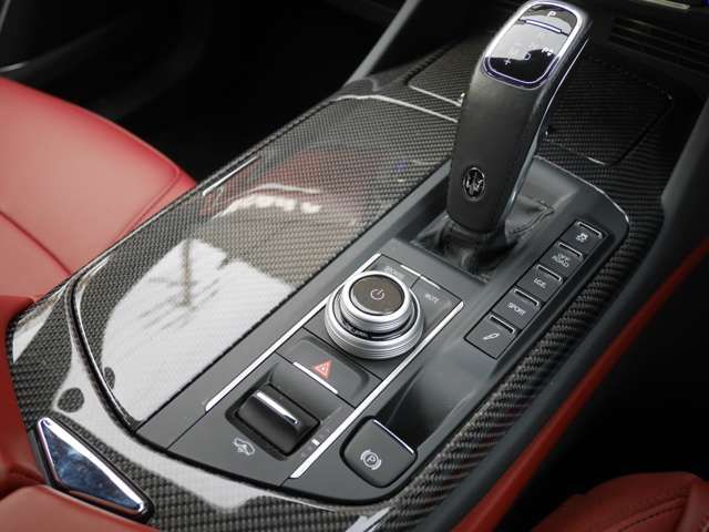 MASERATI LEVANTE 2023 Image 31