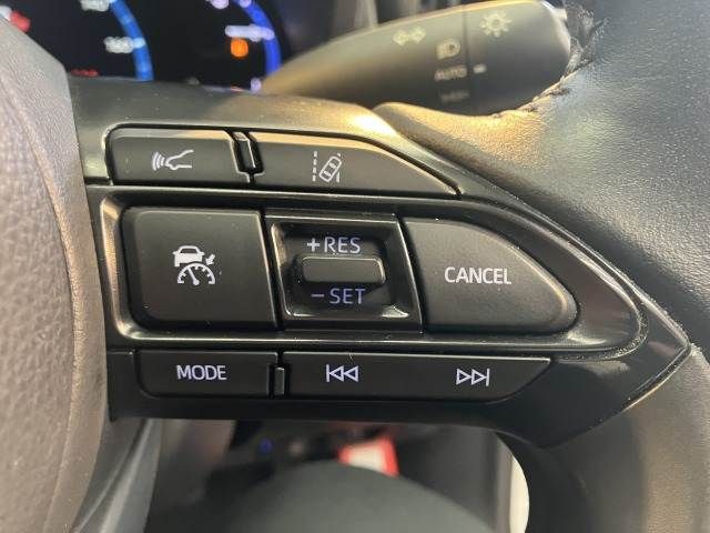 TOYOTA YARIS CROSS HYBRID 2022 Image 31