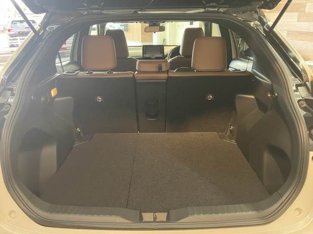 TOYOTA YARIS CROSS HYBRID 2022 Image 31