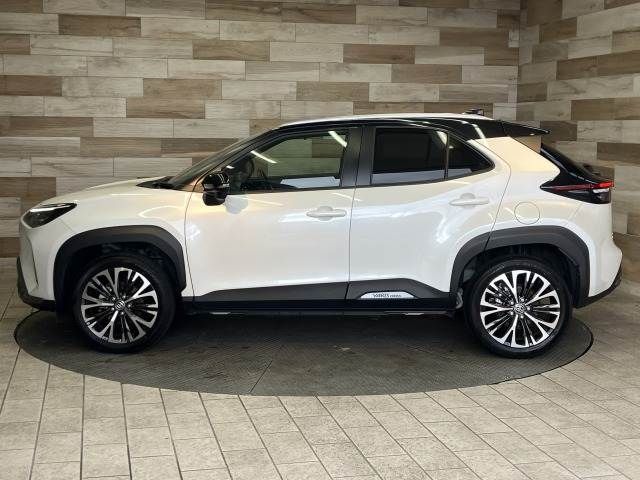 TOYOTA YARIS CROSS HYBRID 2022 Image 31