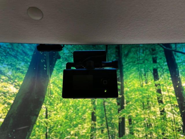 HONDA N BOX CUSTOM 2015 Image 31