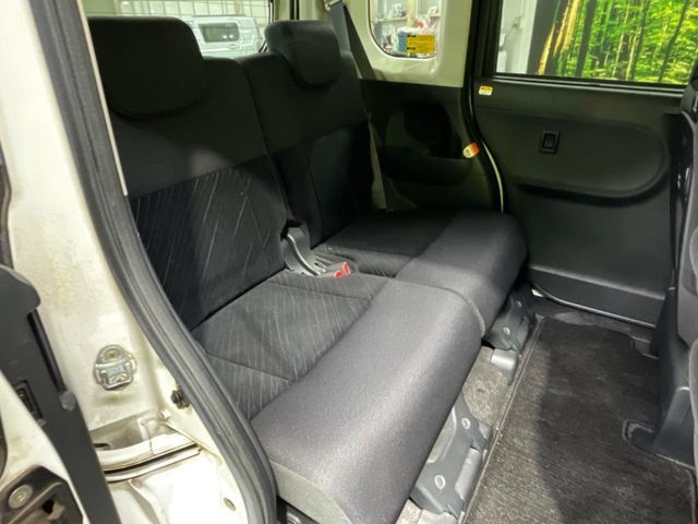 DAIHATSU TANTO CUSTOM 2014 Image 31