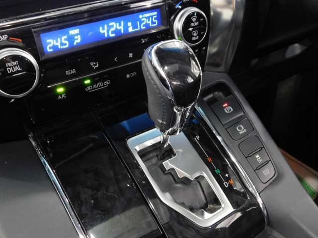 TOYOTA ALPHARD 2019 Image 31