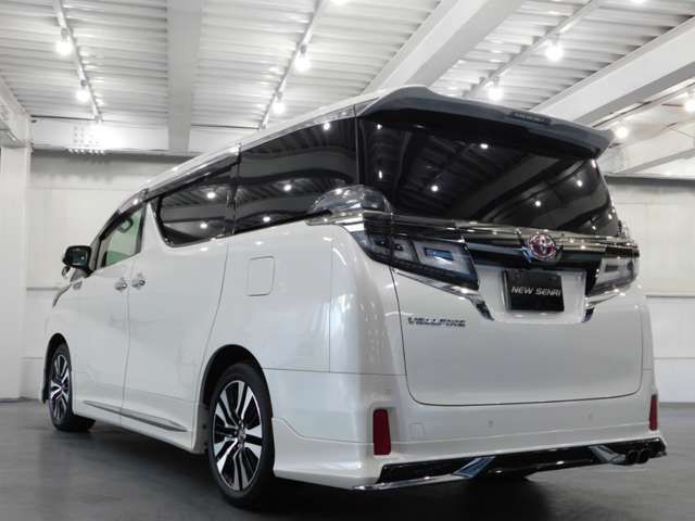 TOYOTA VELLFIRE 2018 Image 31