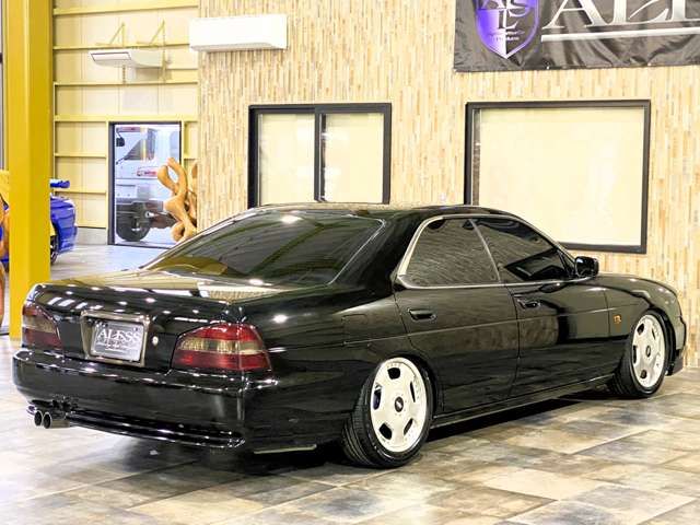 NISSAN LAUREL 2002 Image 31