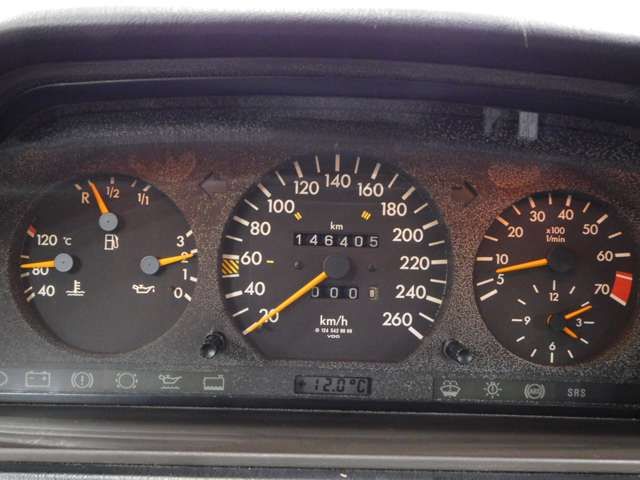 MERCEDES BENZ E CLAS 1995 Image 31