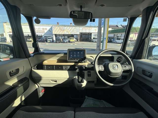 HONDA N BOX 2024 Image 31