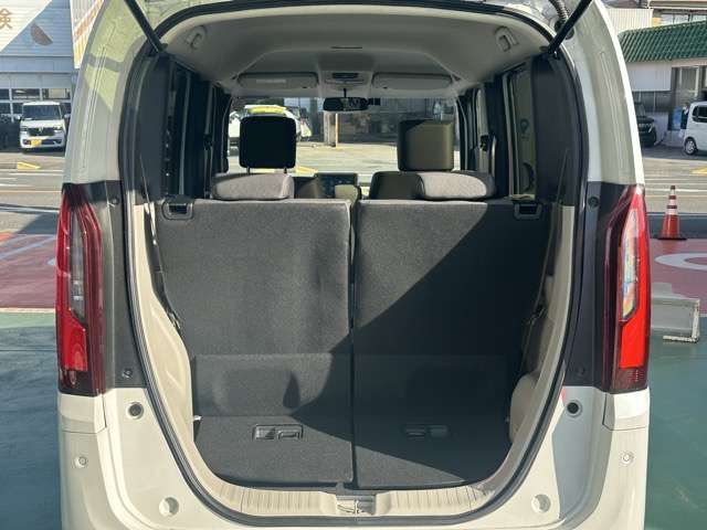 HONDA N BOX 2024 Image 31