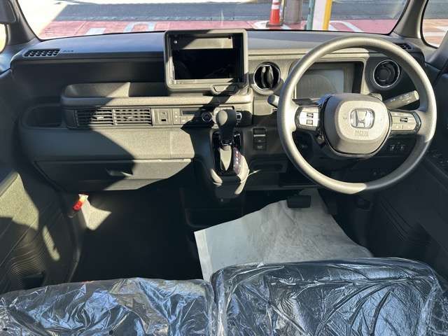 HONDA N BOX CUSTOM 2025 Image 31