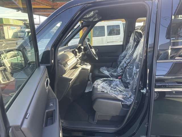 HONDA STEPWAGON E:HEV SPAD 2025 Image 31