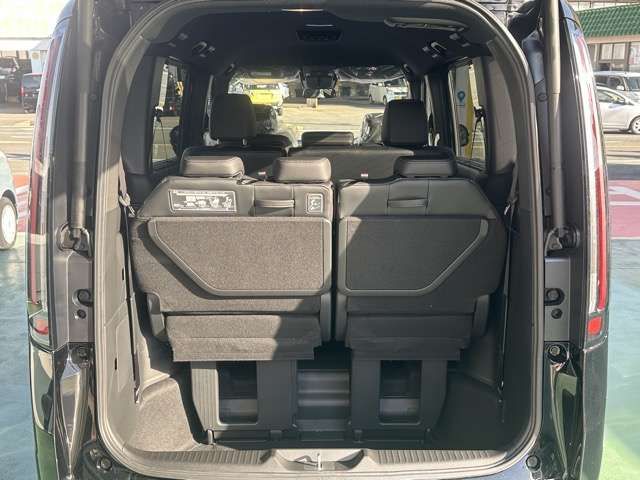 HONDA STEPWAGON E:HEV SPAD 2025 Image 31