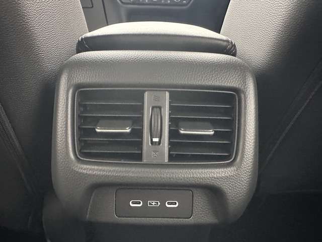 HONDA ZR-V E:HEV 2025 Image 31