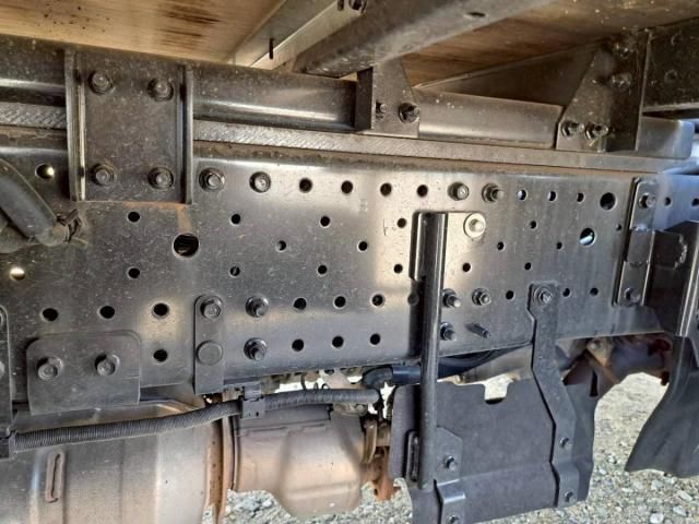 ISUZU ELF 2023 Image 31