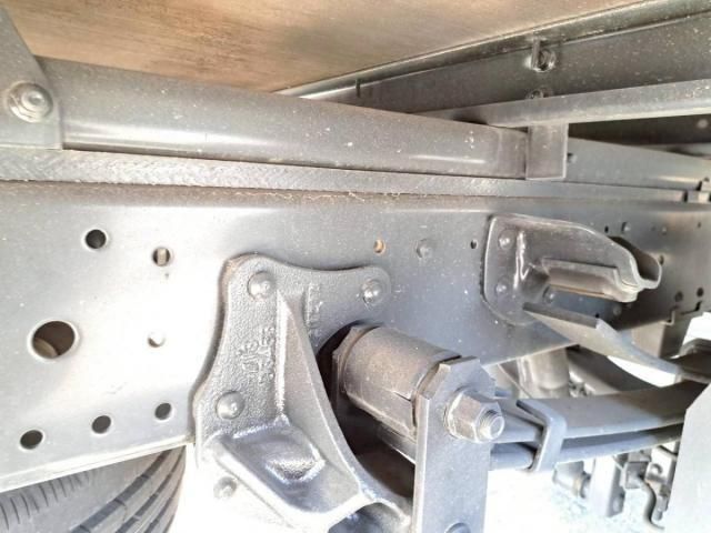 ISUZU ELF 2023 Image 31