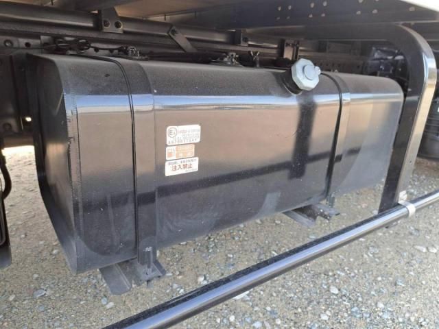 ISUZU ELF 2023 Image 31