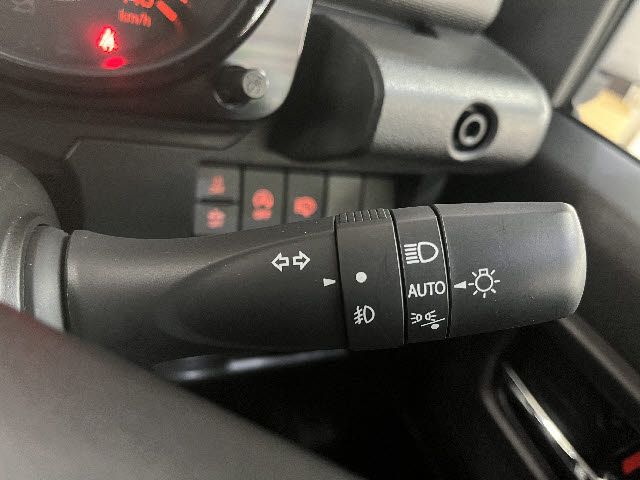 SUZUKI JIMNY 4WD 2023 Image 31