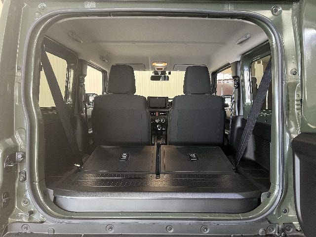 SUZUKI JIMNY 4WD 2023 Image 31