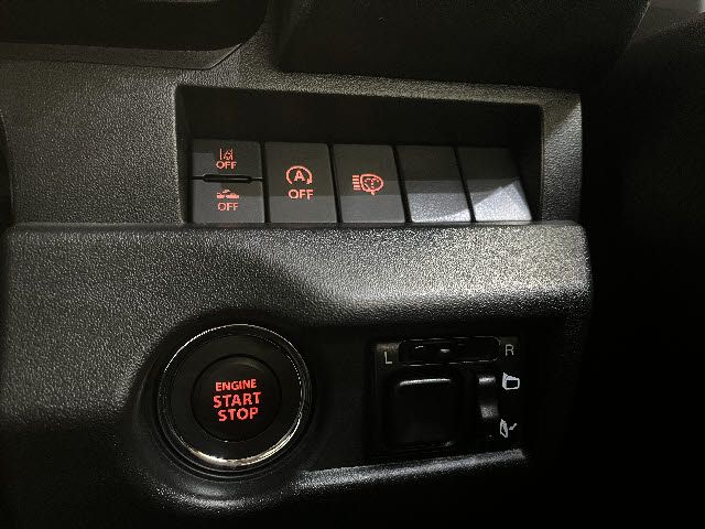 SUZUKI JIMNY 4WD 2023 Image 31