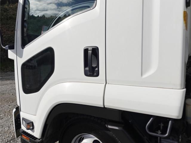 ISUZU FORWARD 2016 Image 31