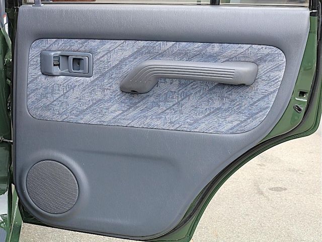 TOYOTA LANDCRUISER PRADO 1999 Image 31