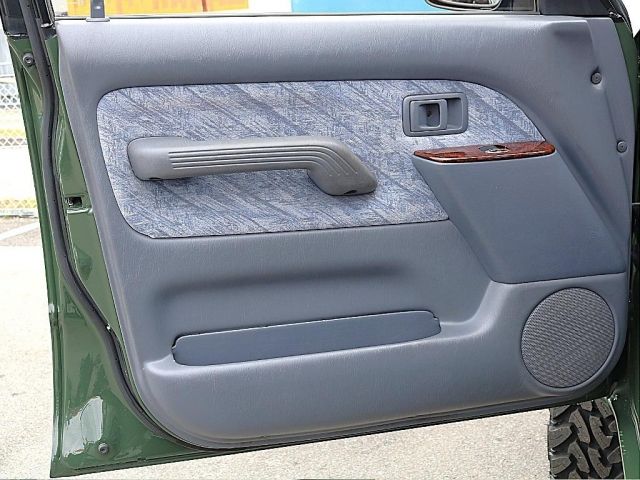 TOYOTA LANDCRUISER PRADO 1999 Image 31