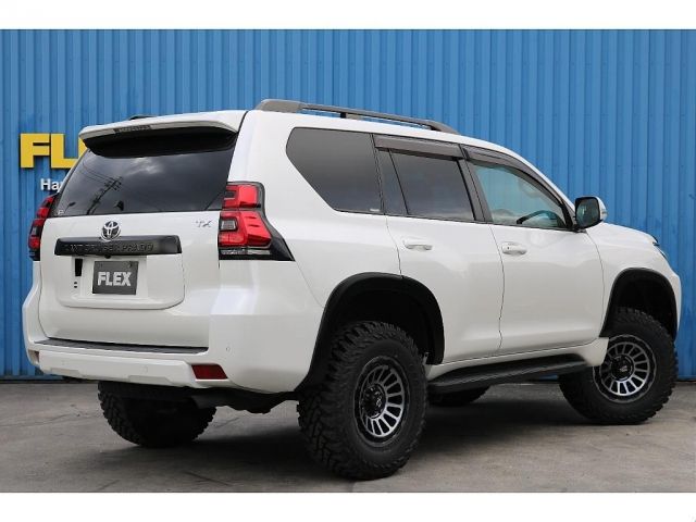 TOYOTA LANDCRUISER PRADO 2021 Image 31