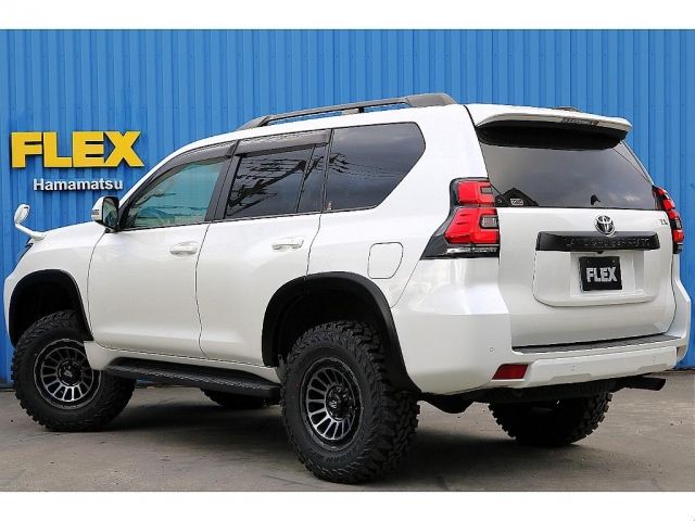 TOYOTA LANDCRUISER PRADO 2021 Image 31