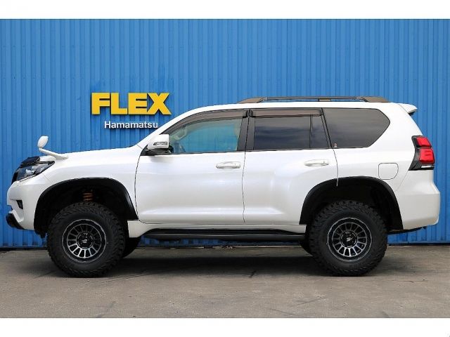 TOYOTA LANDCRUISER PRADO 2021 Image 31