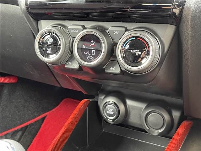 SUZUKI SWIFT 2023 Image 31