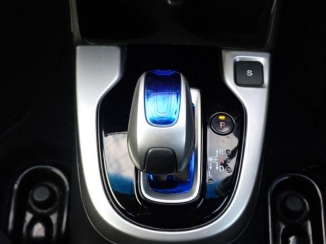 HONDA FIT HYBRID 2016 Image 31