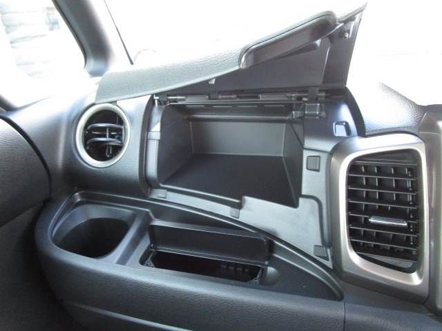 SUZUKI SPACIA CUSTOM Z 2017 Image 31