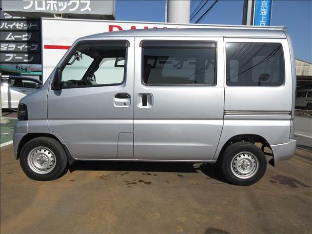 NISSAN CLIPPER VAN 2010 Image 31