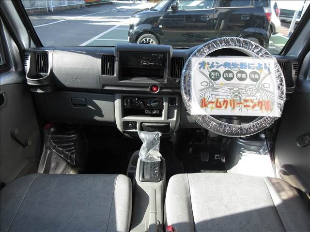 NISSAN CLIPPER VAN 2010 Image 31