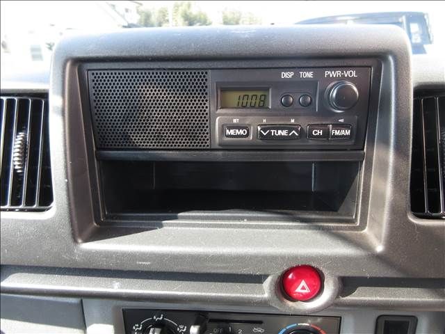 NISSAN CLIPPER VAN 2010 Image 31