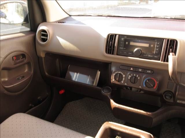 TOYOTA PASSO 2014 Image 31