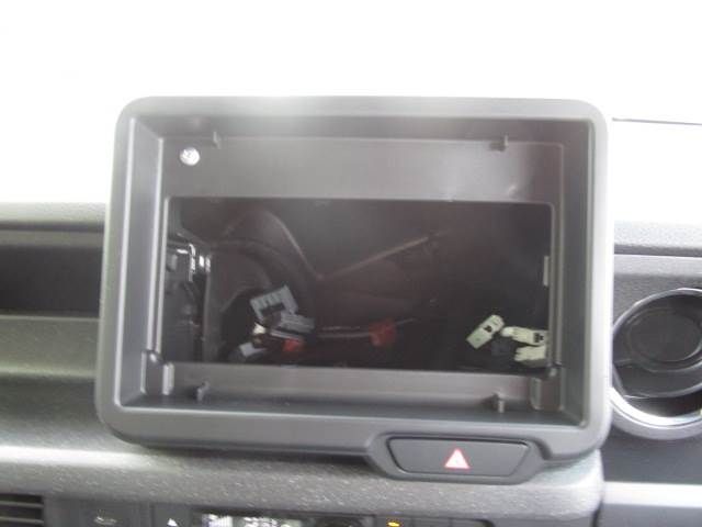 HONDA N BOX CUSTOM 2024 Image 31