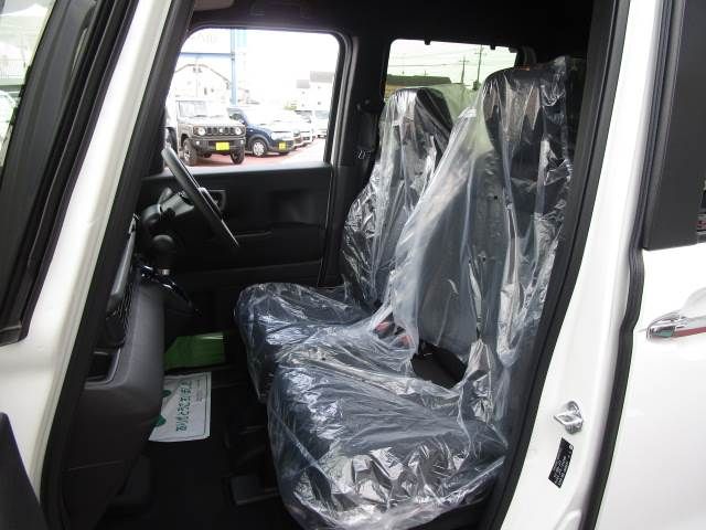 HONDA N BOX CUSTOM 2024 Image 31