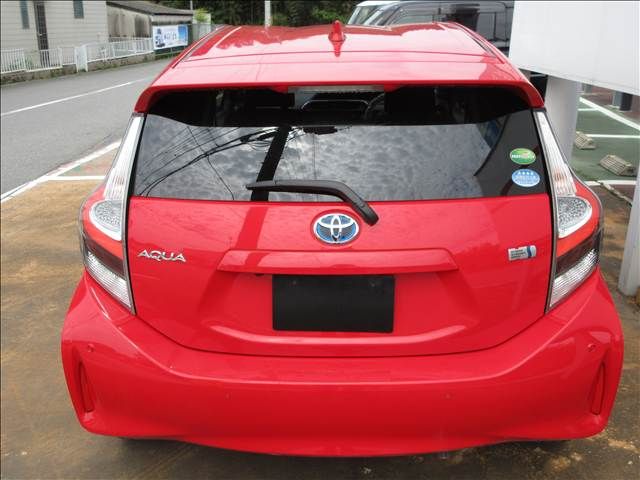TOYOTA AQUA 2019 Image 31